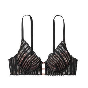 Lace Lightly Lined Plunge Bra